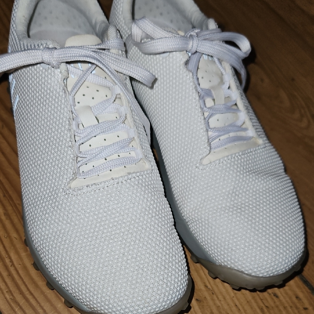 NOBULL White Athletic Shoes - Picture 3 of 8